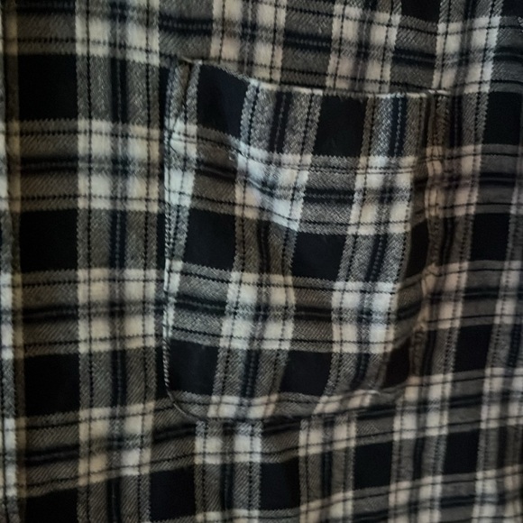 Hollister Flannel Shirt - Size Small - Picture 4 of 8